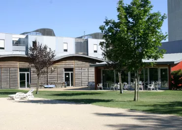 façade Auberge de Jeunesse Grenoble