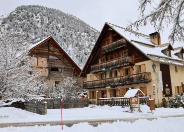 Le restaurant de l'auberge l'Arpelin en hiver