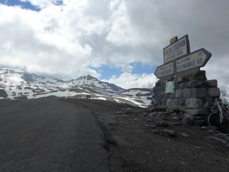 En la cima del Iseran
