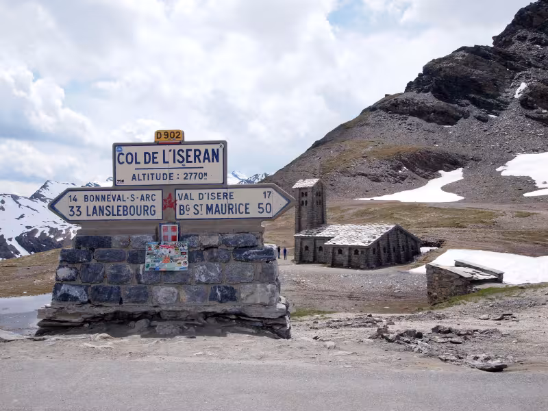 El Col de l'Iseran y la Capilla Notre-Dame-de-Toute-Prudence