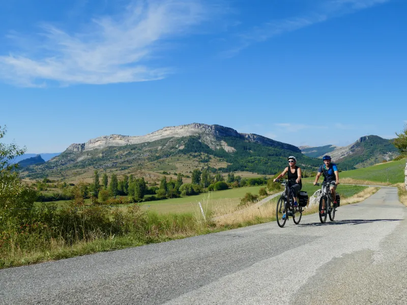 Entre Sisteron y Digne-les-Bains por el macizo de Monges