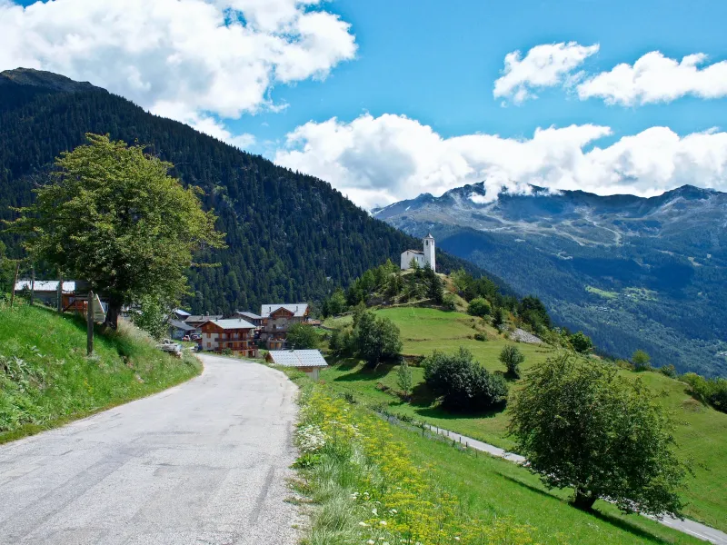 La Chapelle Saint-Michel en la subida a La Rosière
