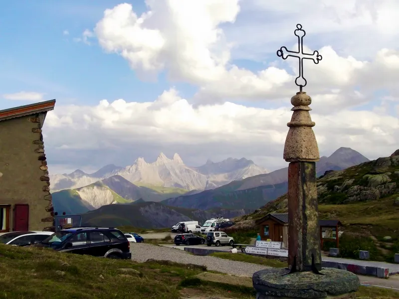 Col de la Croix de Fer