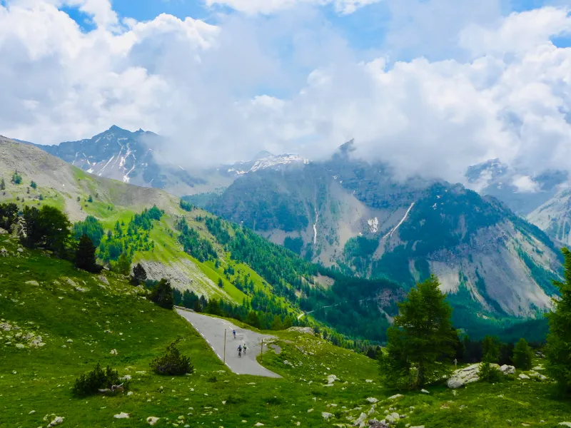 El Val d'Entrants en la vertiente sur del Col de la Cayolle