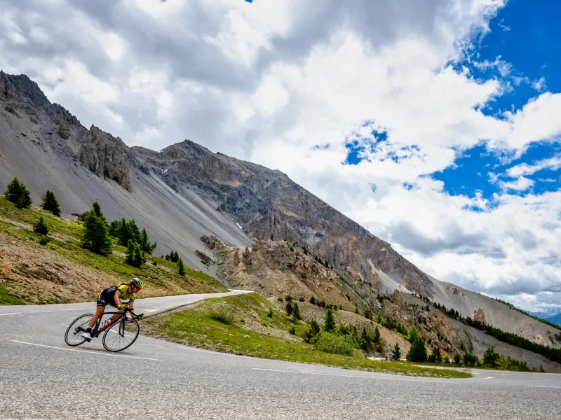 Descenso de la vertiente sur del Col d'Izoard