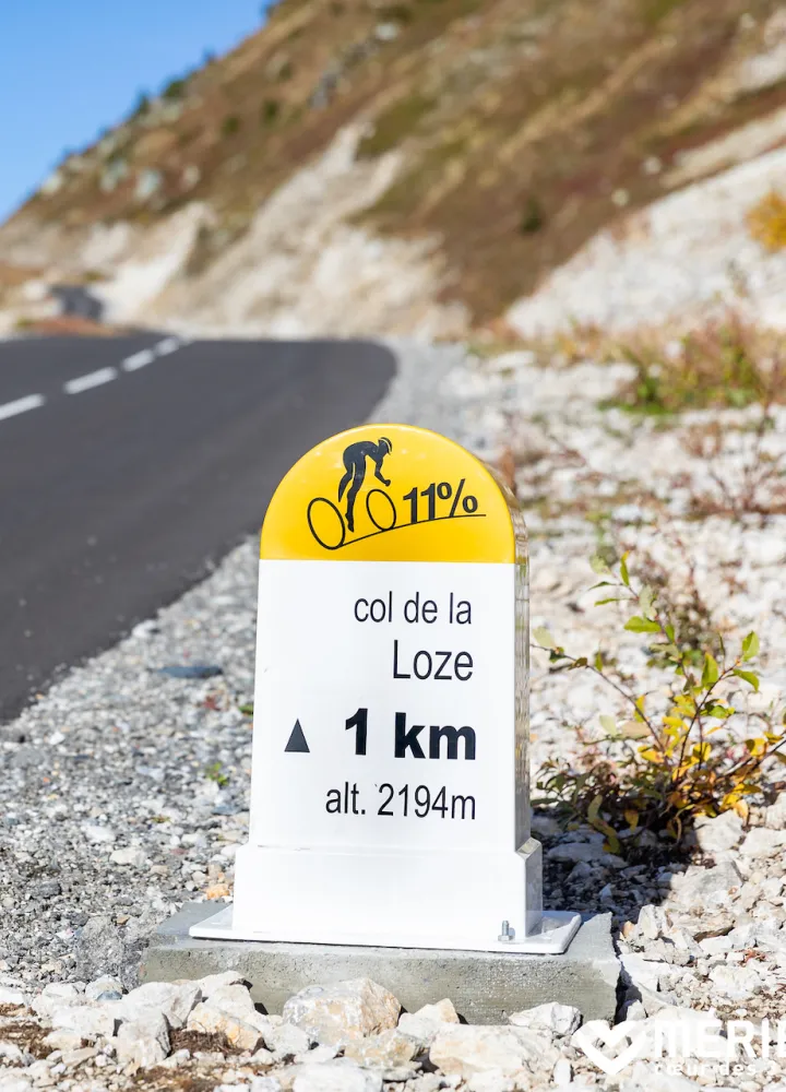 Hito Col de la Loze 1km