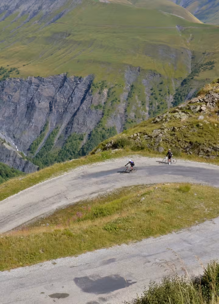 En el Col de Sarenne entre Alpe d'Huez y La Grave