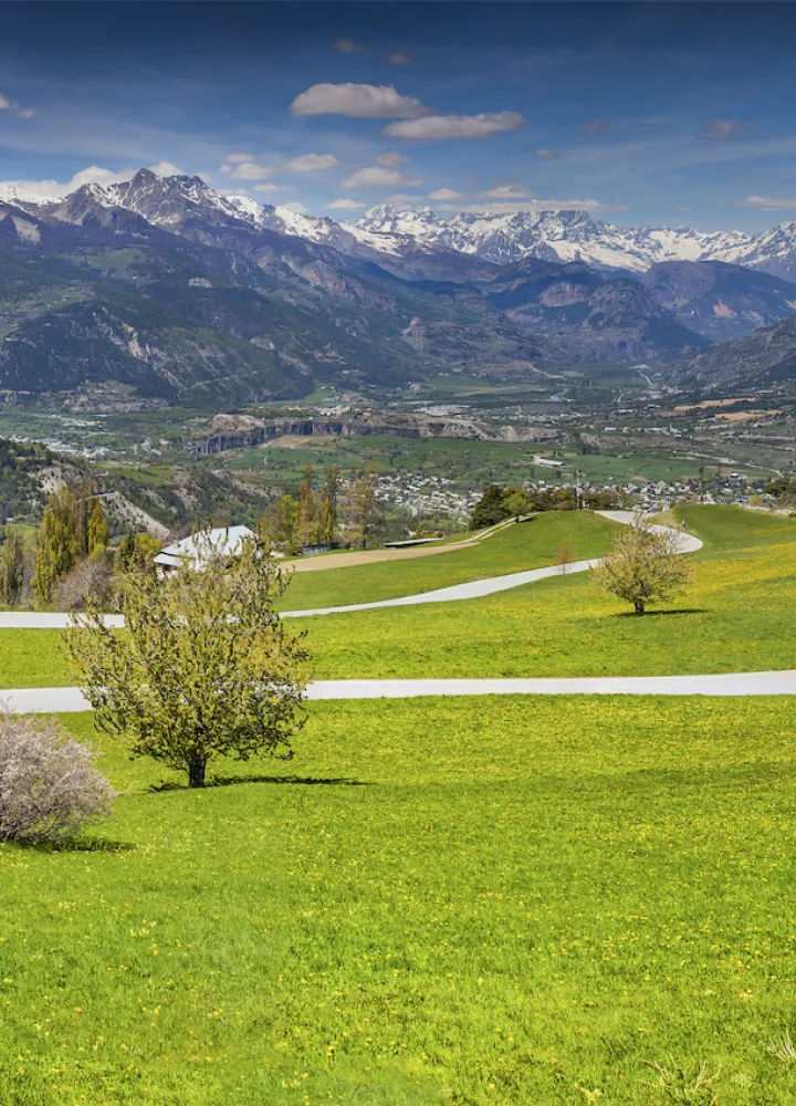 Encajes en el Col de Vars con vistas al valle del Durance