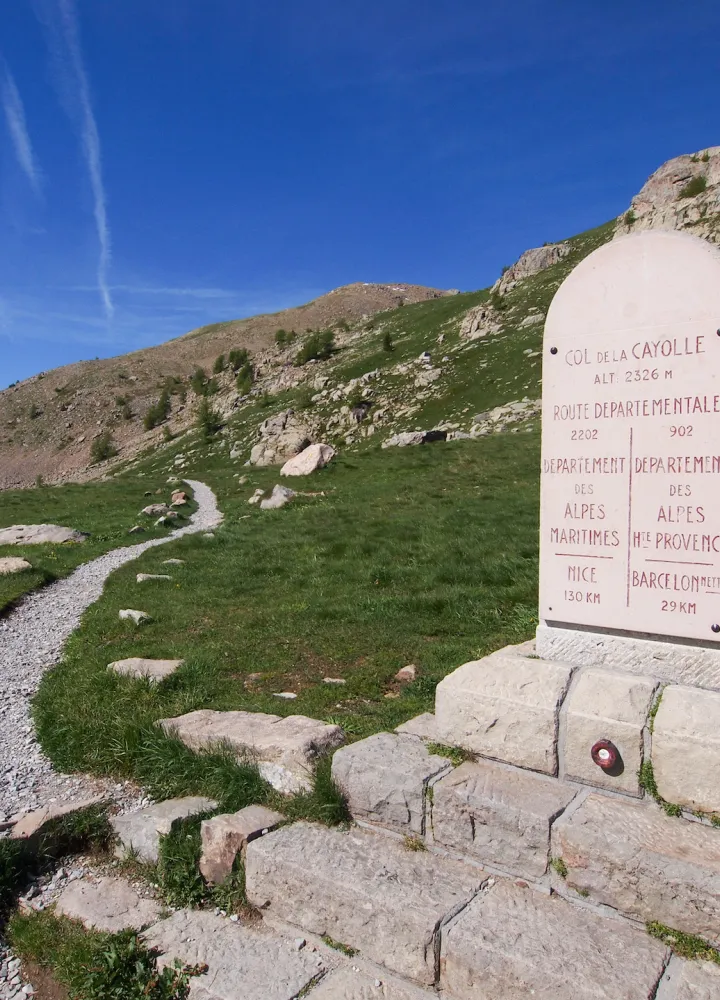 El Col de la Cayolle, punto de partida de las excursiones al Parque Nacional del Mercantour