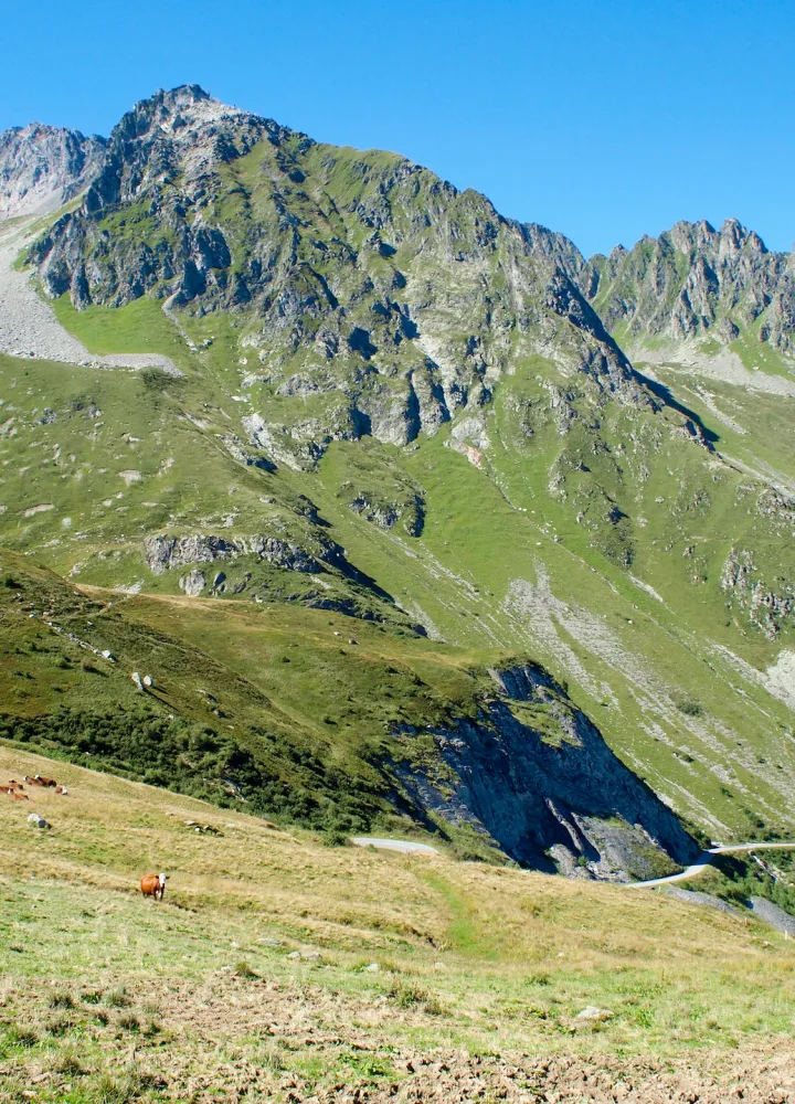 La cara suroeste del Col de la Madeleine