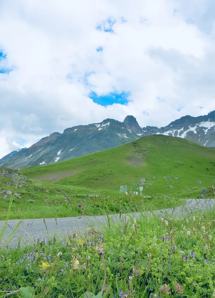 La verde cumbre de Cormet de Roselend
