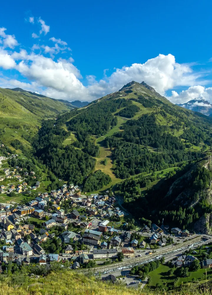 Valloire pueblo galibier