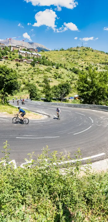 alpe-d'huez-montee-velo
