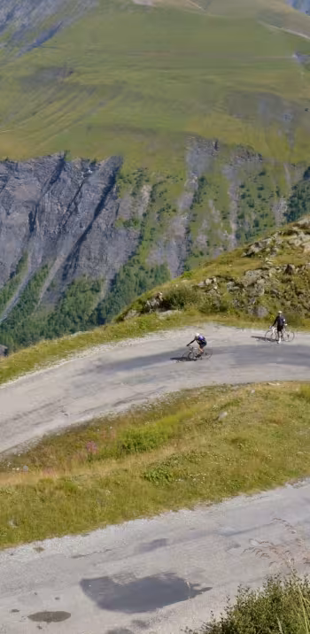 En el Col de Sarenne entre Alpe d'Huez y La Grave