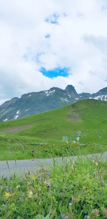 La verde cumbre de Cormet de Roselend