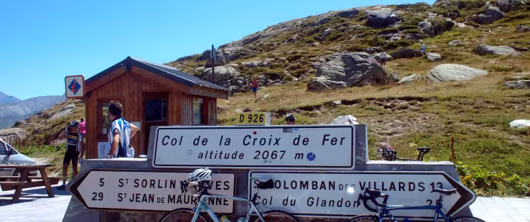 Cumbre del puerto de la Croix de Fer