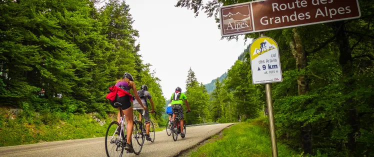 Señal en la Route des Grandes Alpes