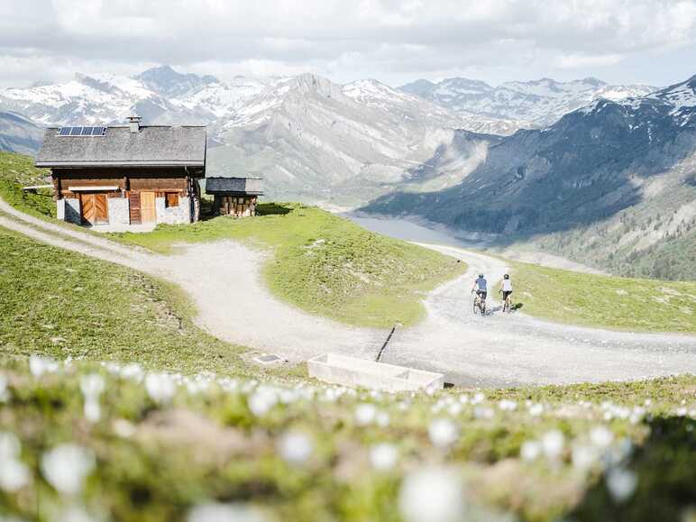 en bicicleta hasta el col du pré