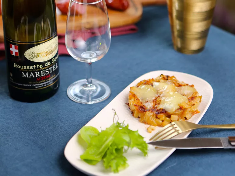 Galette de Crozets con Tomme de Bauges y Vinos de Saboya